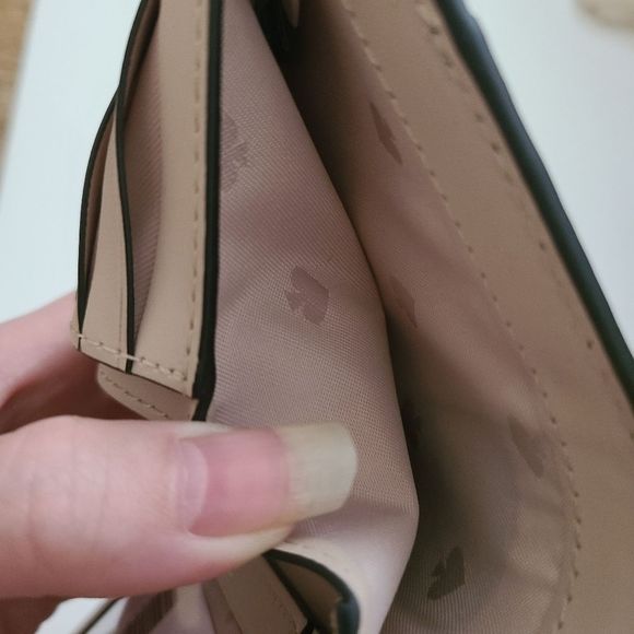 kate Spade Jeanne Medium Bifold Slim Wallet - Picture 5 of 7